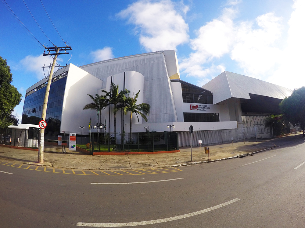 Fachada do Centro de Convenções Goiânia